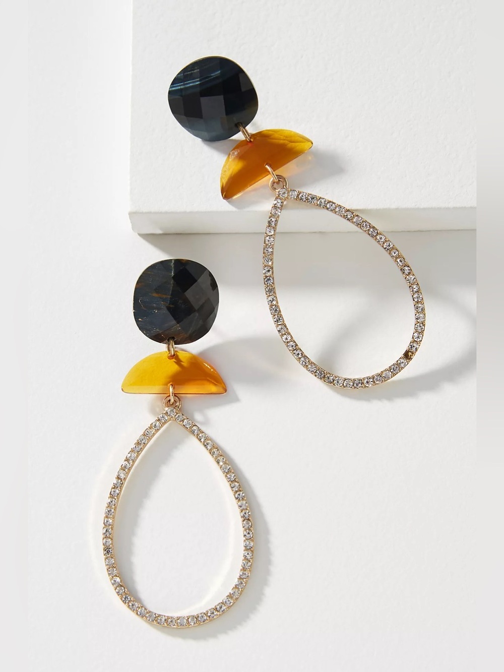 New Anthropologie Greta Drop Earrings Gold